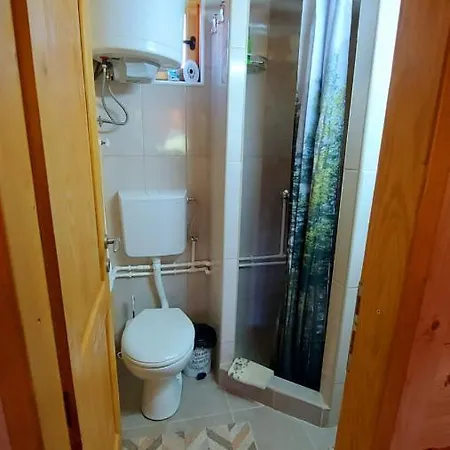 Tarska Carolija Zaovine Tatil Evi Popovići