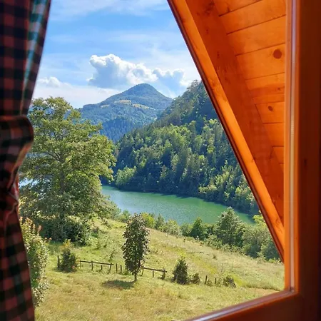 بيت للعطل Tarska Carolija Zaovine Popovići